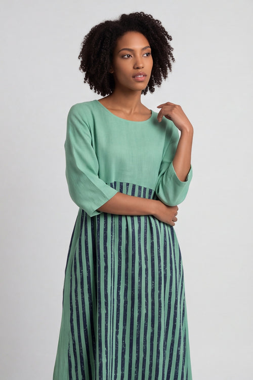 Maia Stripe Linen Dress – image 4 of 5