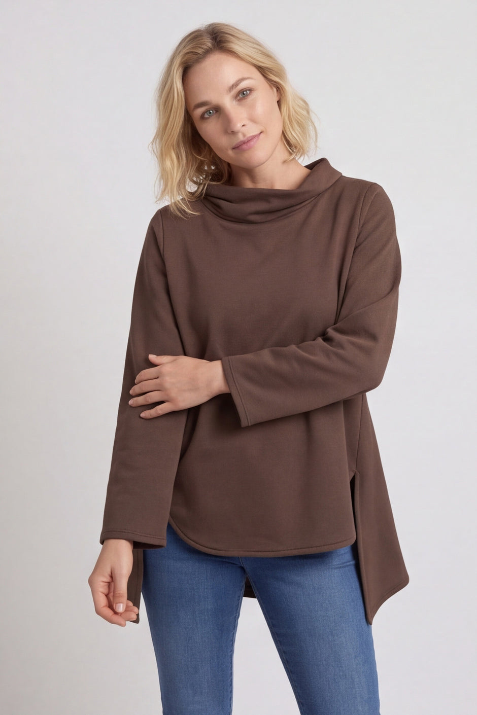 Courtney Cotton Top Cocoa – image 4 of 6