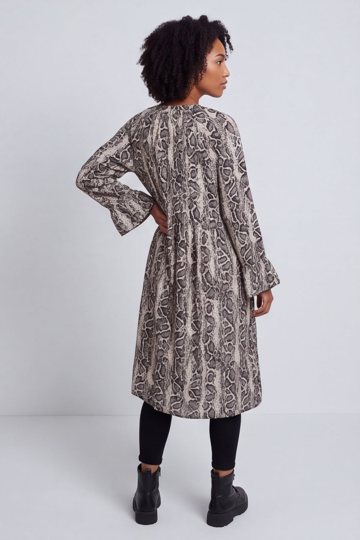 Jackie Snake Print Dress – image 3 of 4