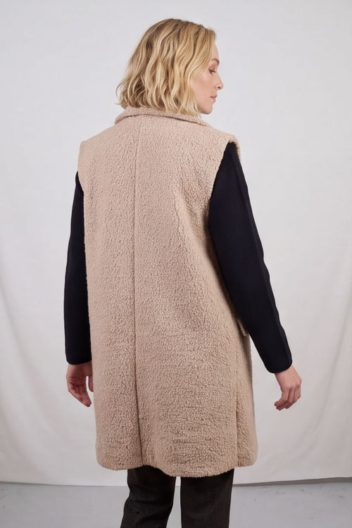 Nori Boucle Gilet – image 4 of 6