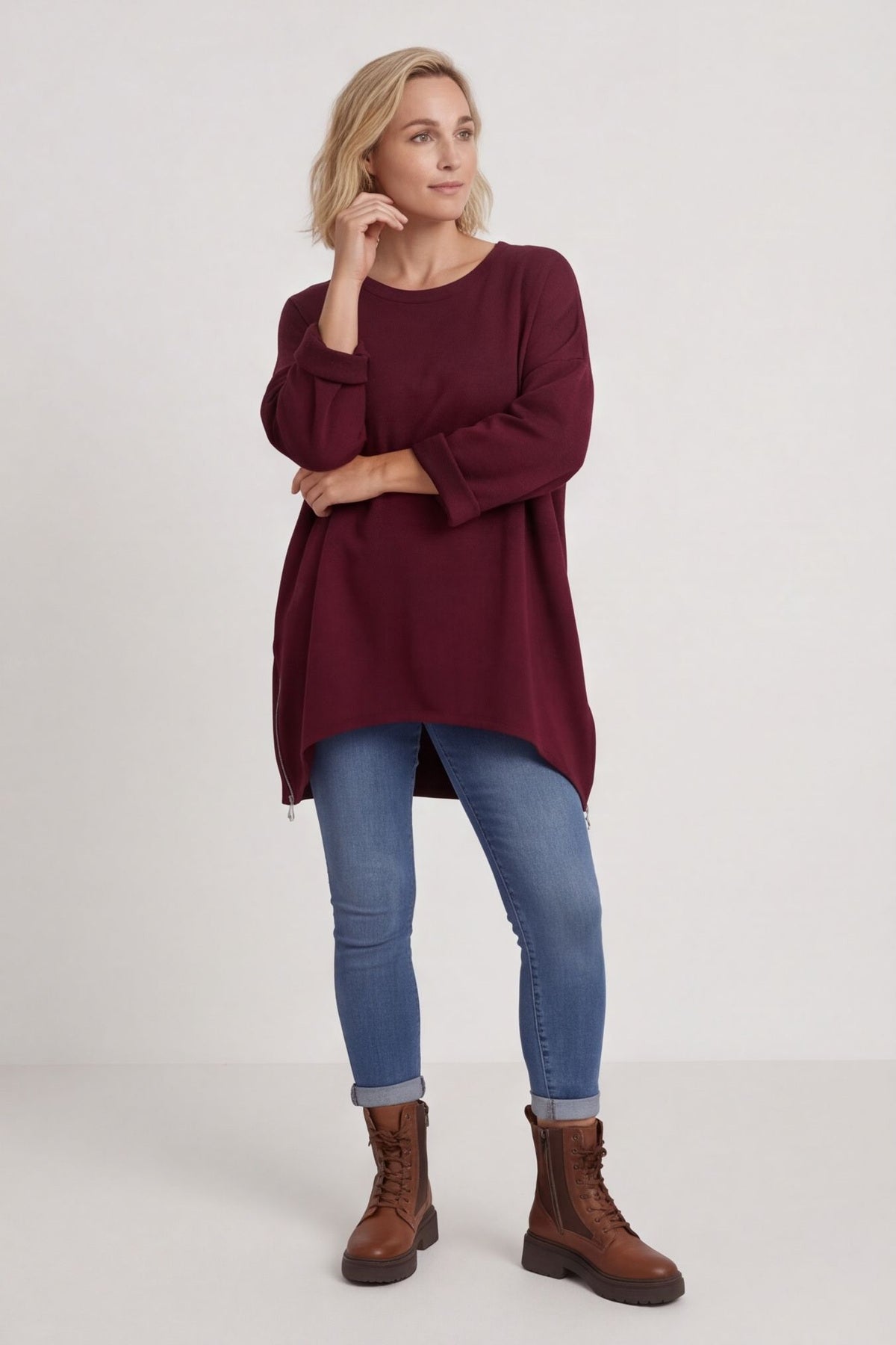 Lynne Zip Dipped Hem Top Wine – image 4 of 6
