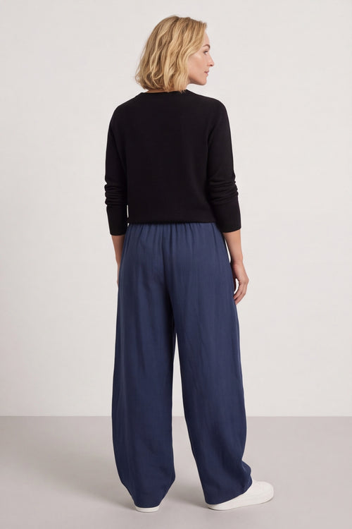 Clarisse Button Pocket Linen Trousers Navy – image 4 of 6