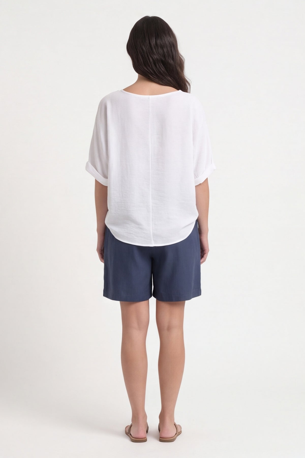 Arielle Linen Blend Shorts Navy – image 5 of 6
