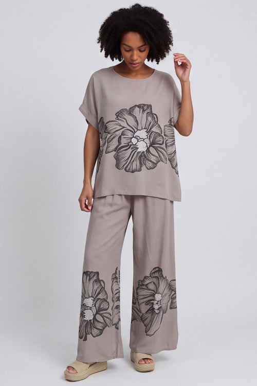 Aksana Flower Wide Leg Trousers Mocha – image 4 of 5