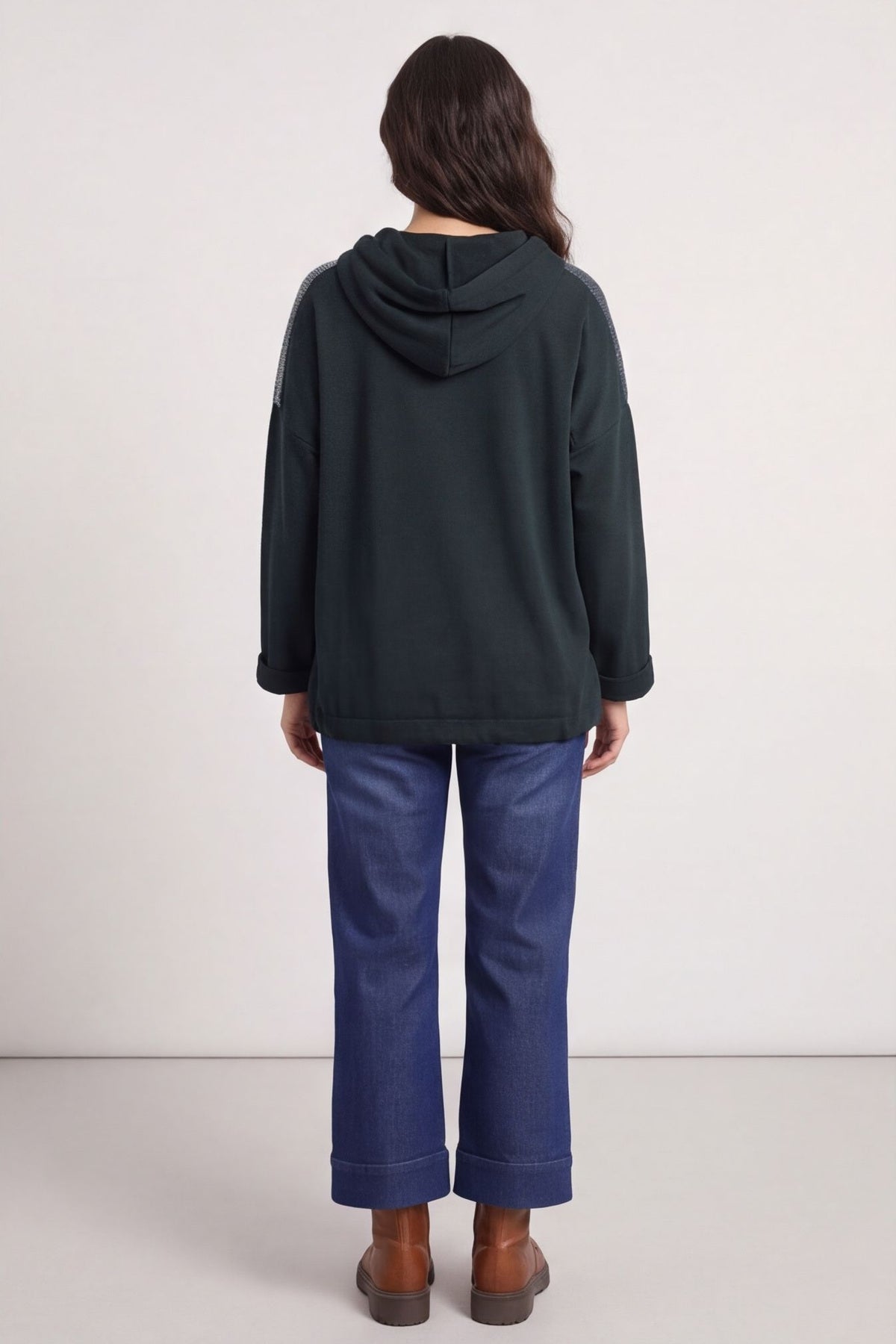 Betsy Flower Patch Hooded Cotton Top Charcoal – image 4 of 5