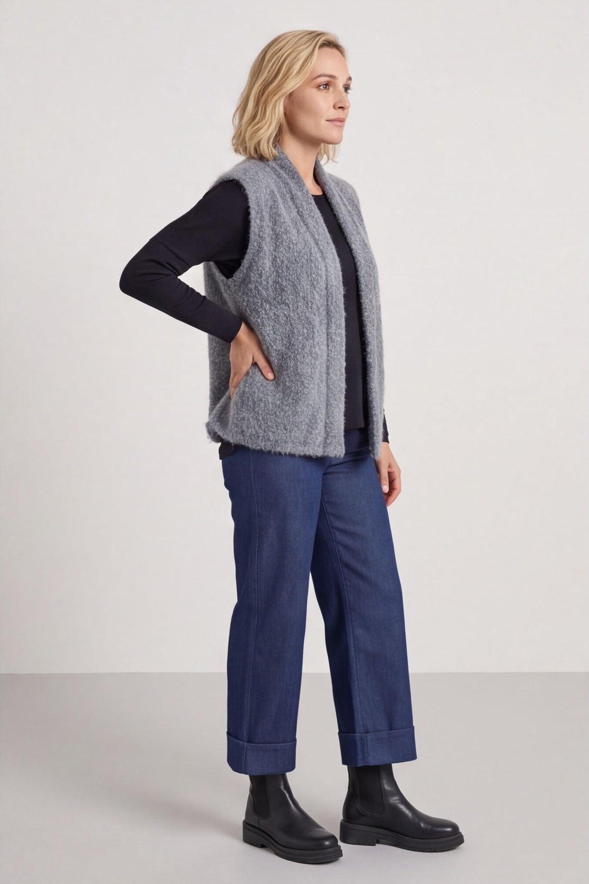 Dani Gilet Mid Grey – image 4 of 5