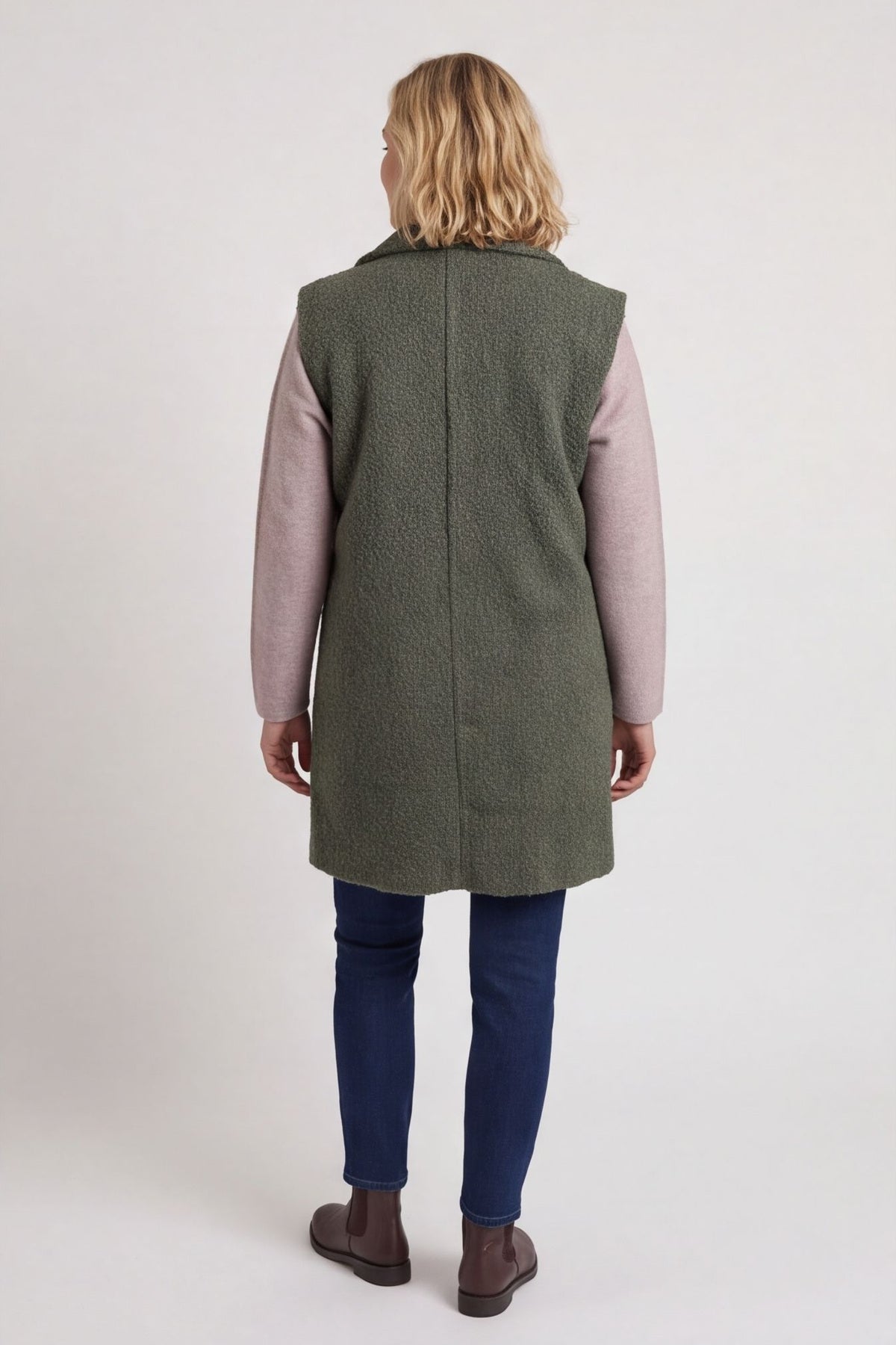 Nori Boucle Gilet Khaki – image 5 of 6
