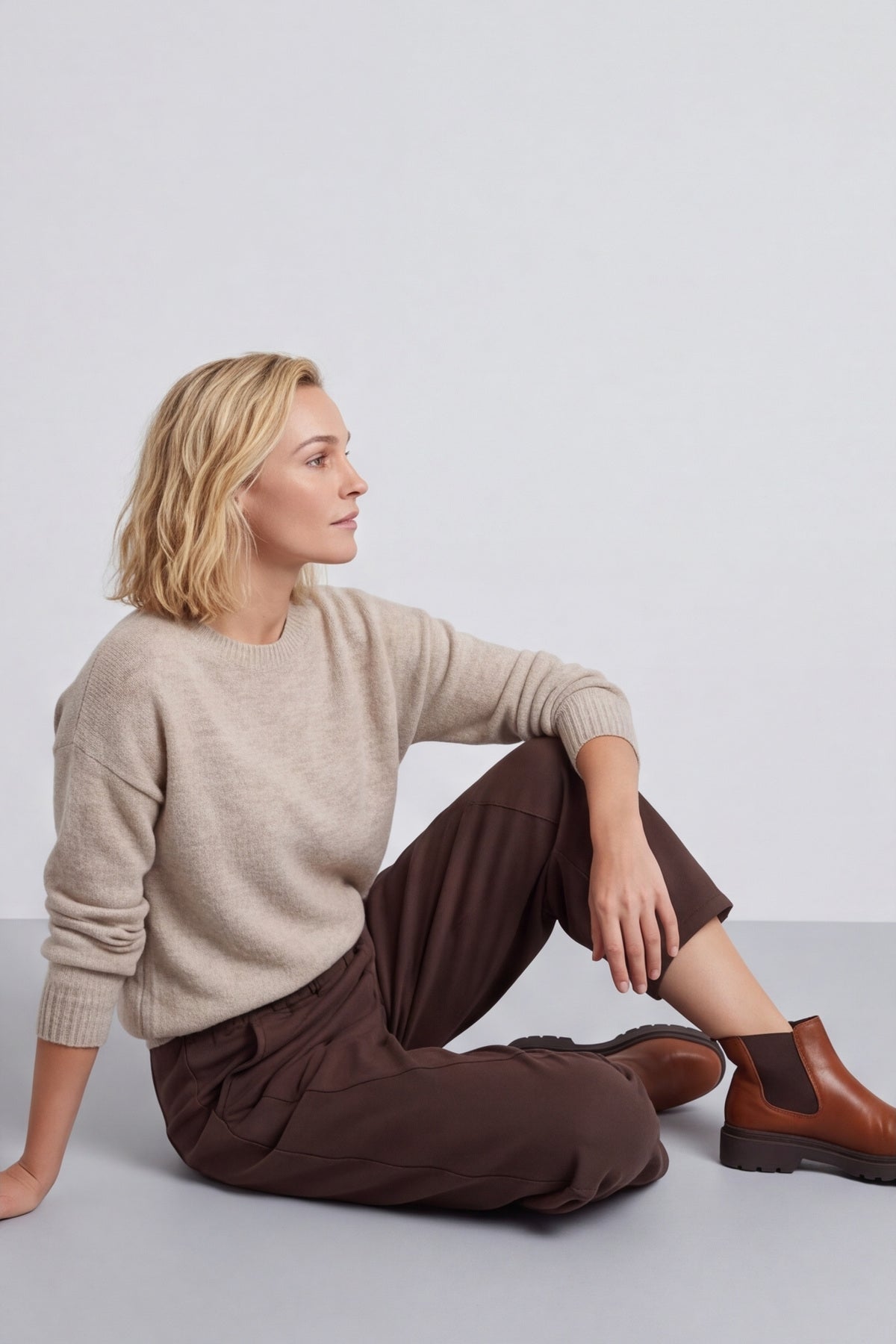 Yasmina Cropped Cotton Trousers Cocoa – image 4 of 4