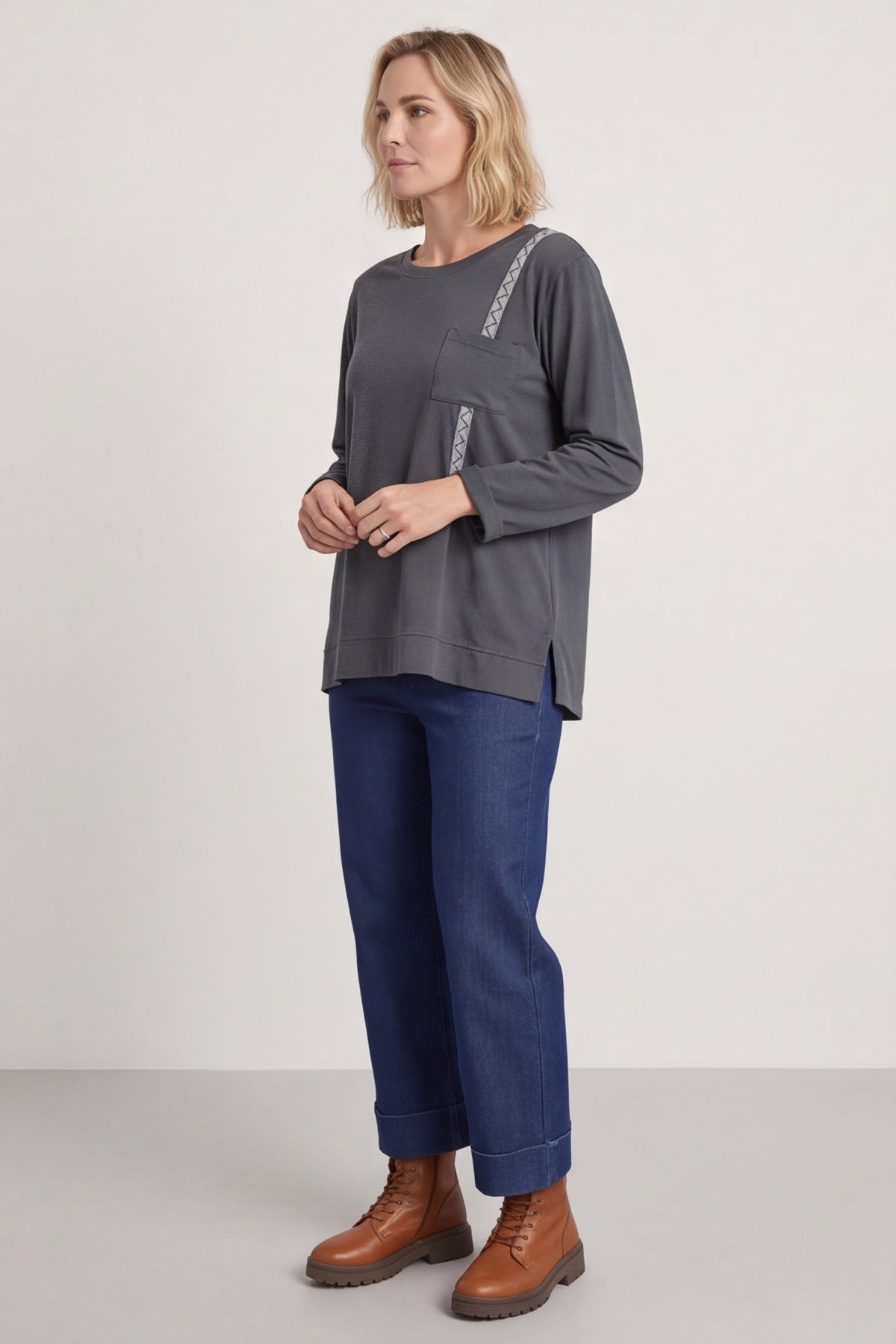 Barbara Pocket Cotton Top Charcoal – image 5 of 6