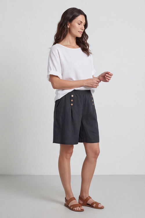 Arielle Linen Blend Shorts Black – image 5 of 6