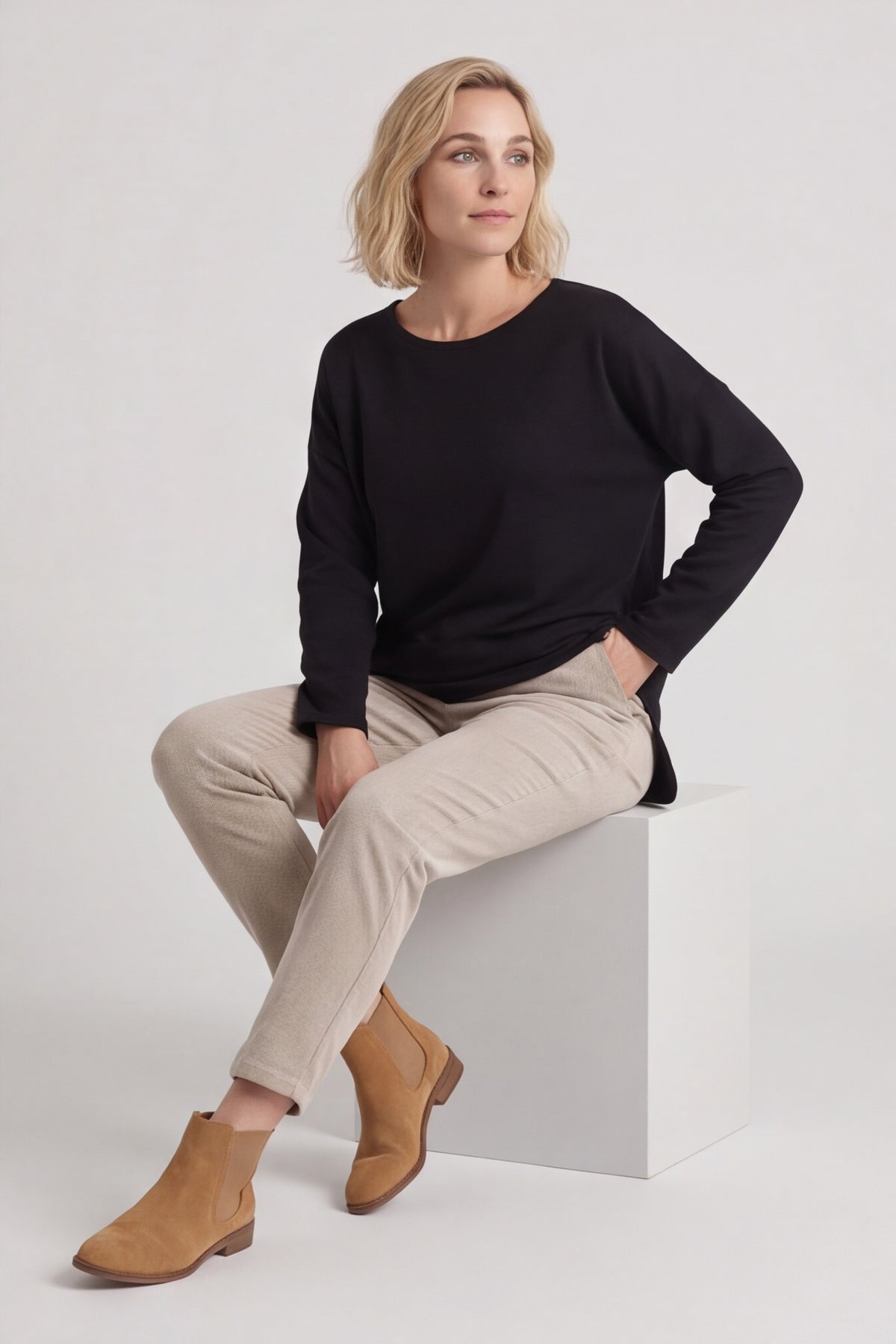 Esra Top Black – image 5 of 5