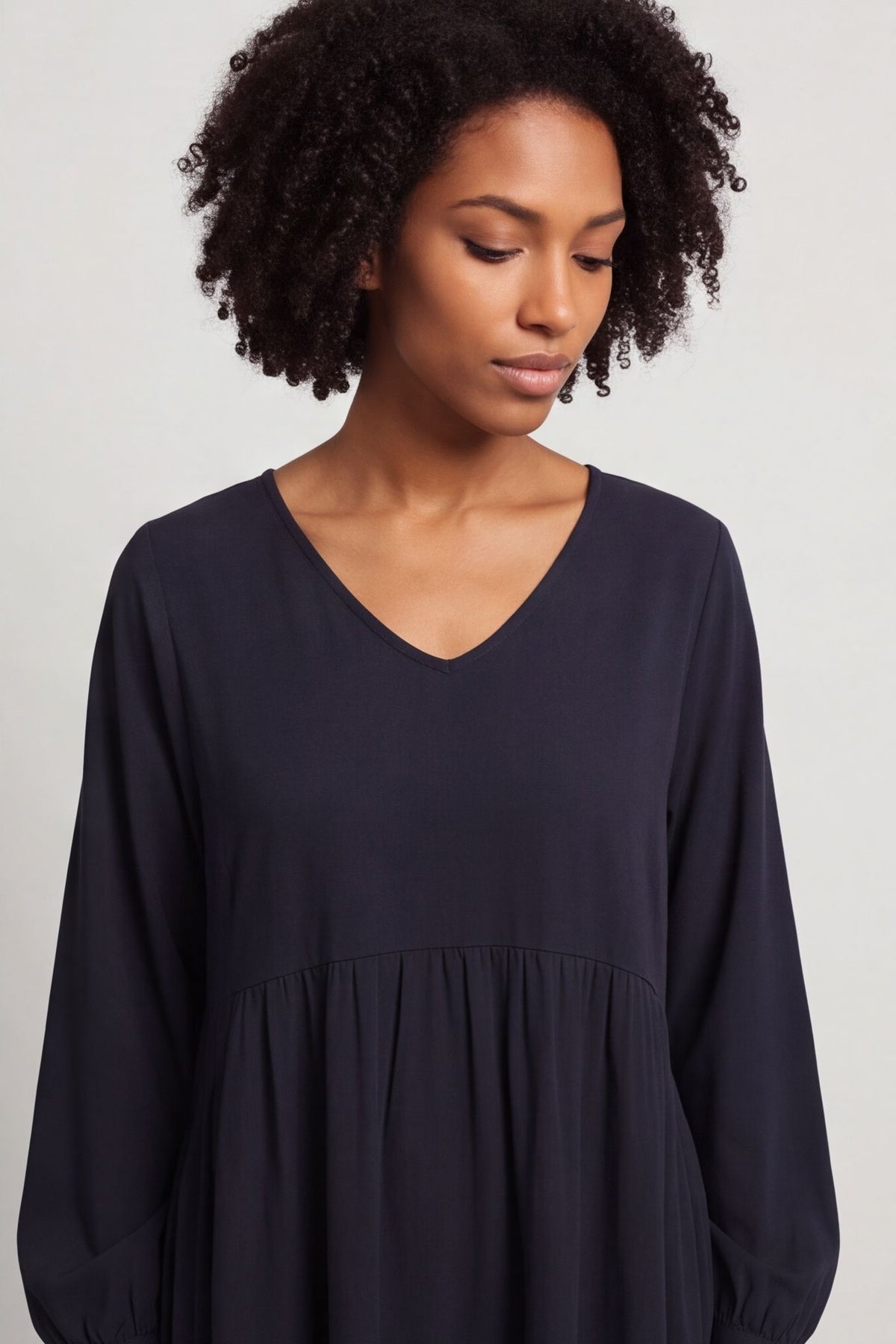 Eliza Cotton Dress Navy – image 6 of 6