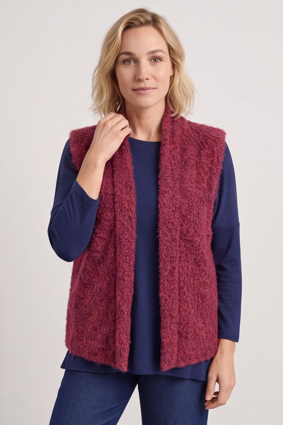 Dani Gilet Wine – image 4 of 4