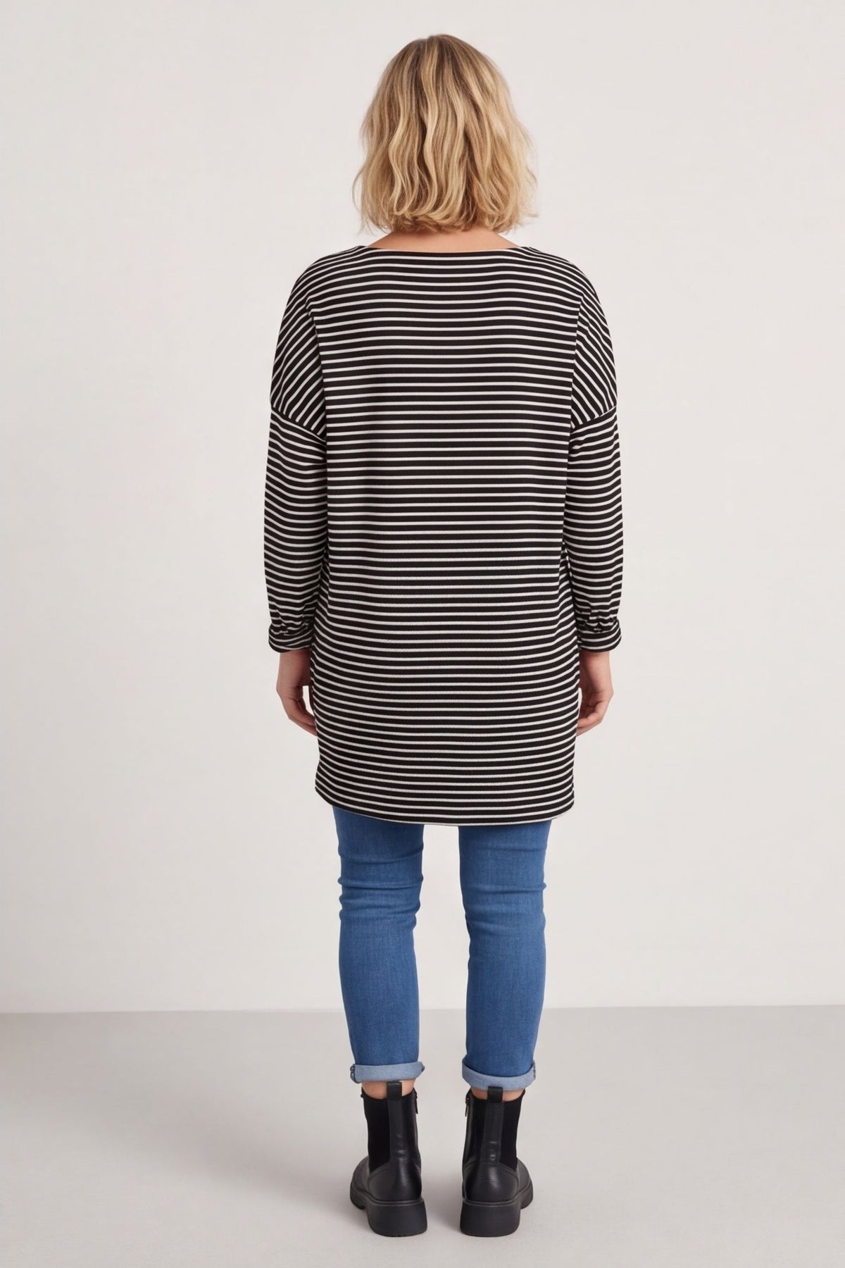 Nessie Stripe Cord Top Black – image 4 of 4