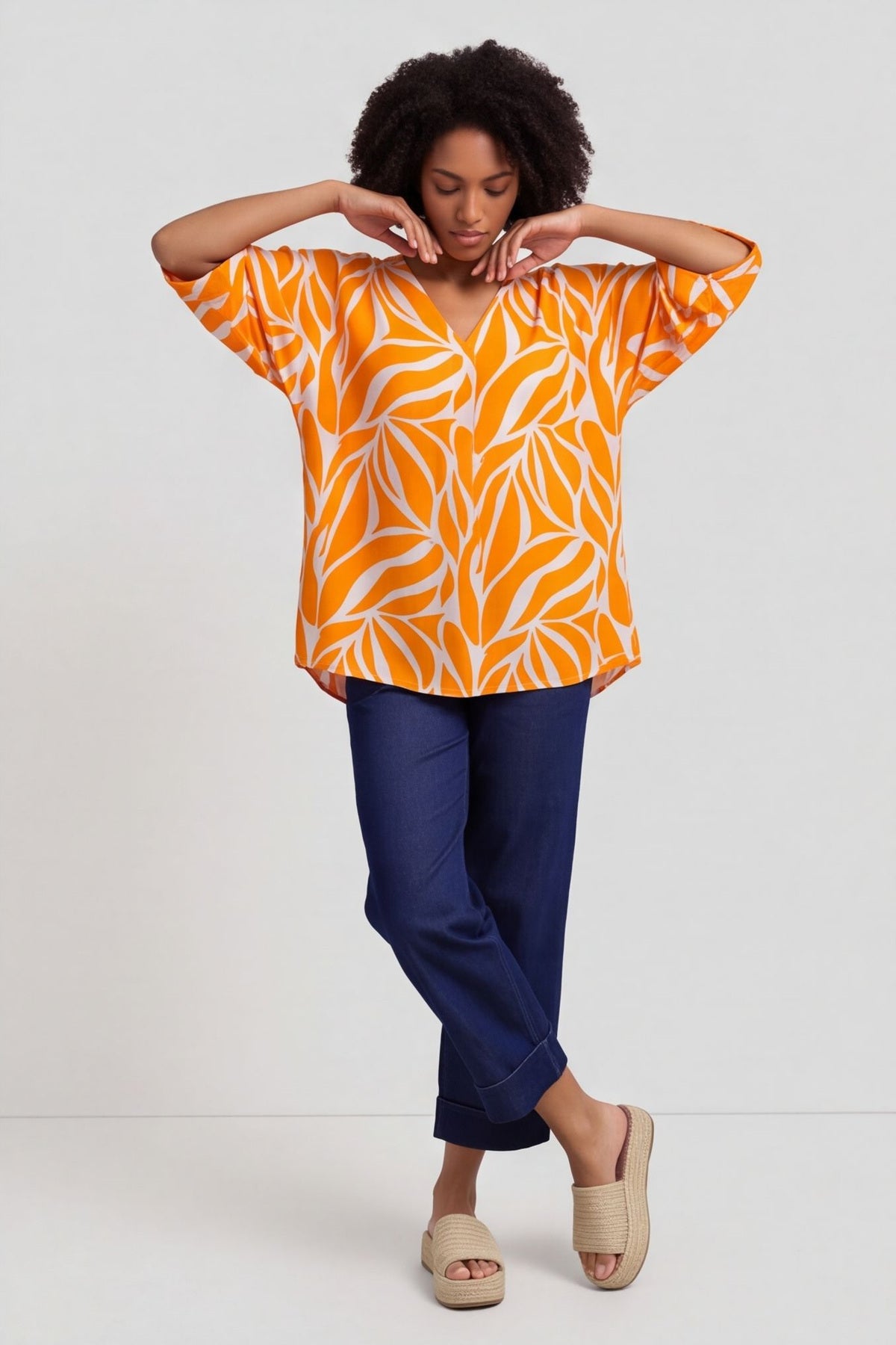 Morgan Print V-Neck Top Orange – image 4 of 4