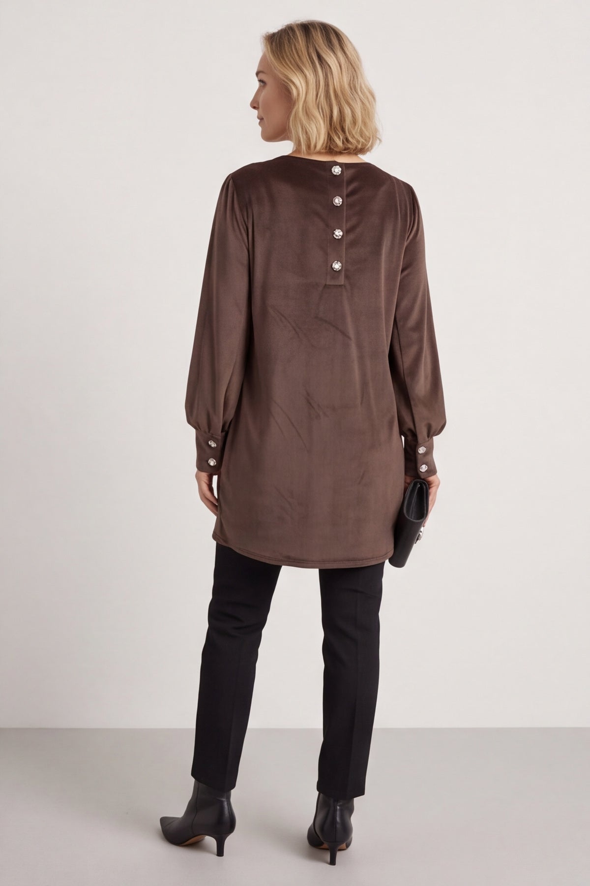 Zannah Button Back Tunic Cocoa – image 4 of 4